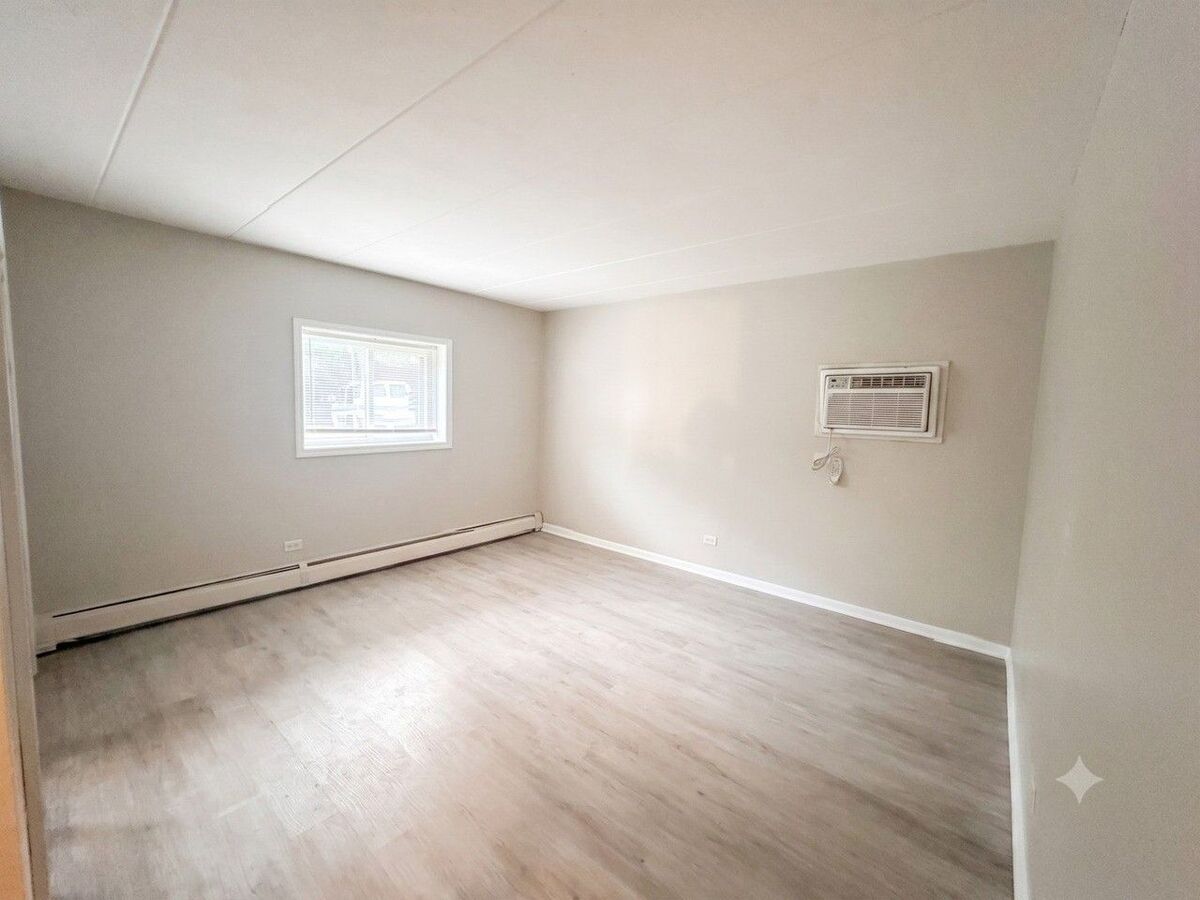 124 E Bailey Rd Unit A